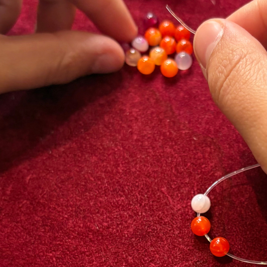 Renfiler les perles d'un collier cassé : guide complet