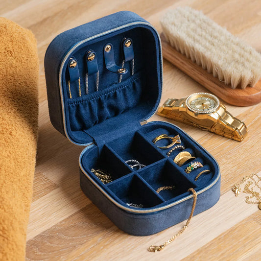 Boîte à bijoux carrée bleue