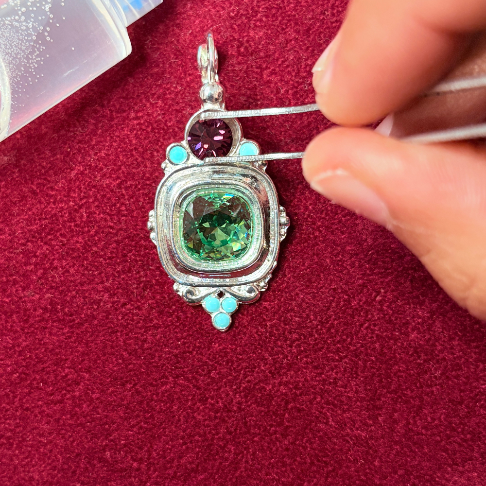 Remettre ou ajouter une pierre - Boucles